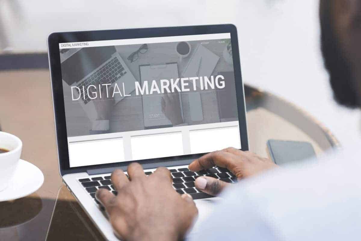 titelbild was macht eine online marketing agentur