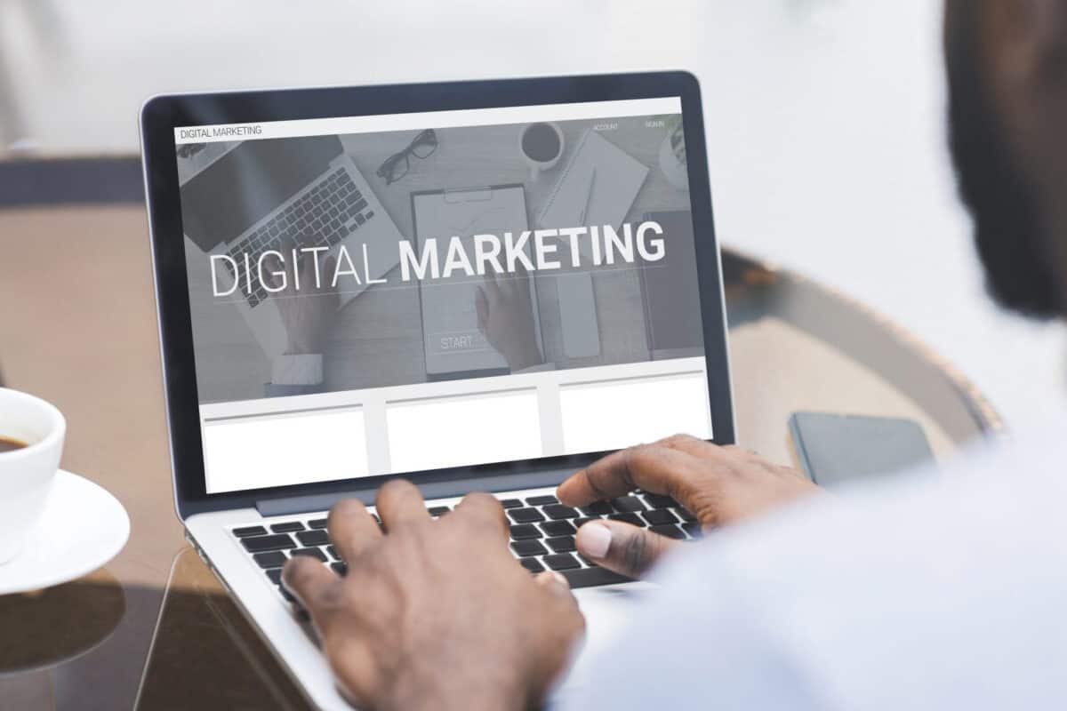 titelbild was macht eine online marketing agentur