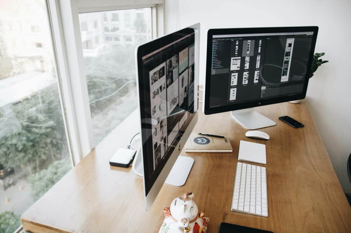 Blogpost Webdesign Agentur vs Baukasten